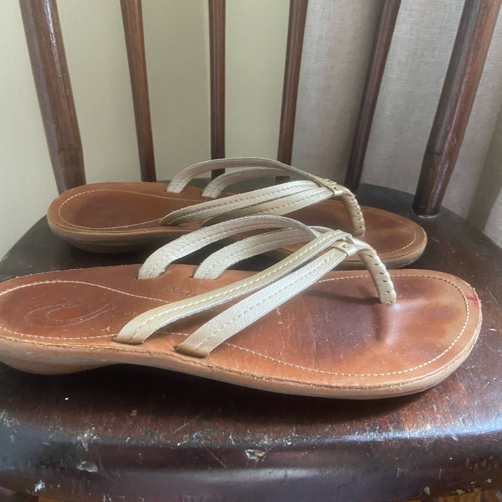 Leather sandals
